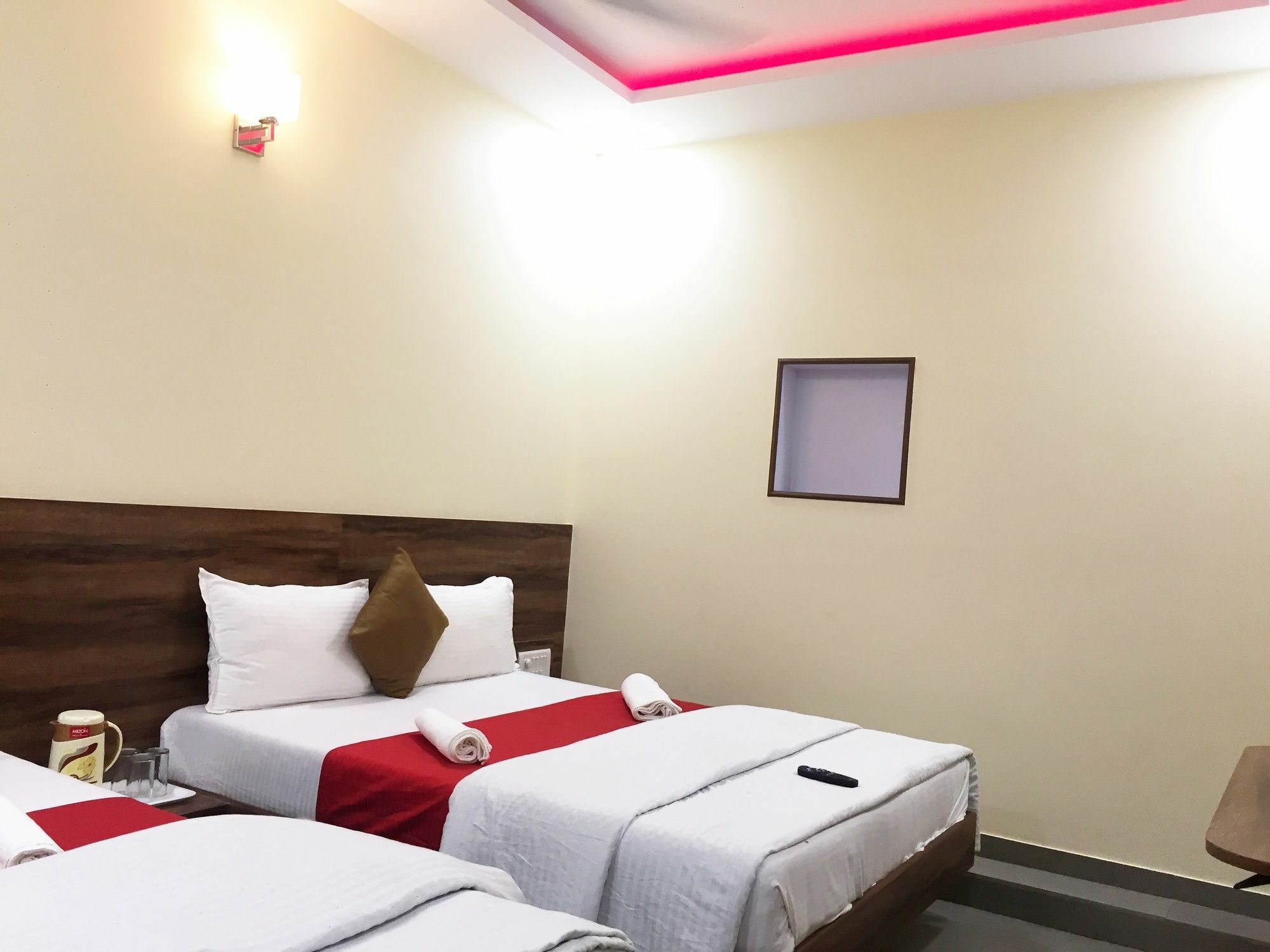 Terminus Square Hotel Kurla Exterior foto